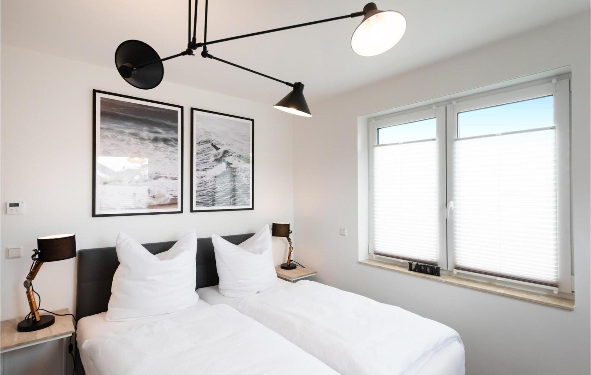 Nice Apartment In Rechlin With House Sea View Exteriör bild