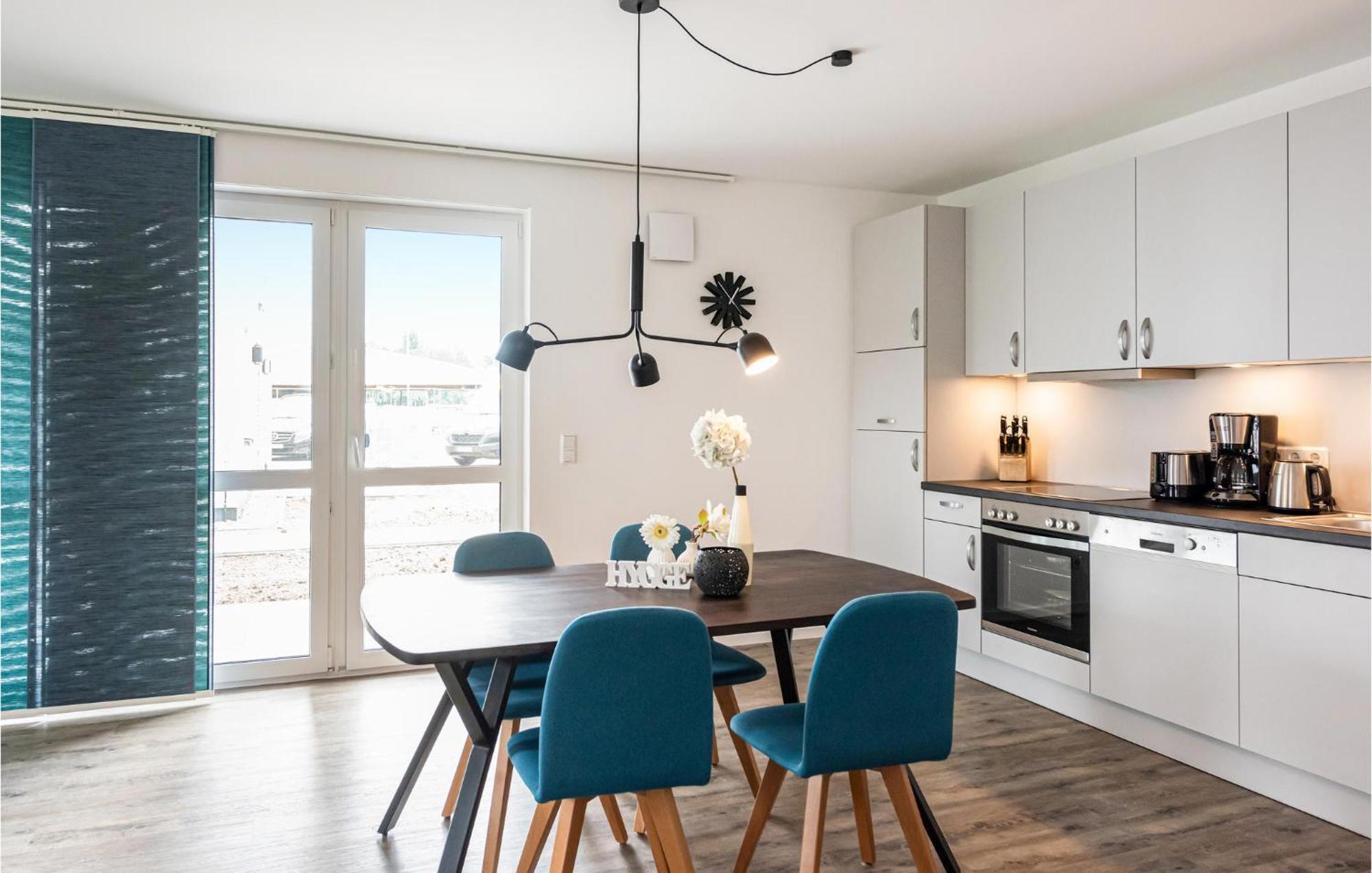 Nice Apartment In Rechlin With House Sea View Exteriör bild