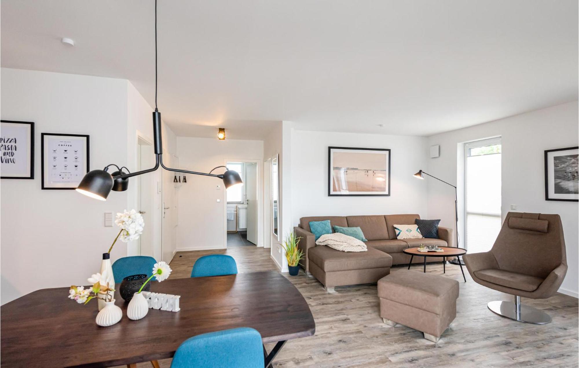 Nice Apartment In Rechlin With House Sea View Exteriör bild