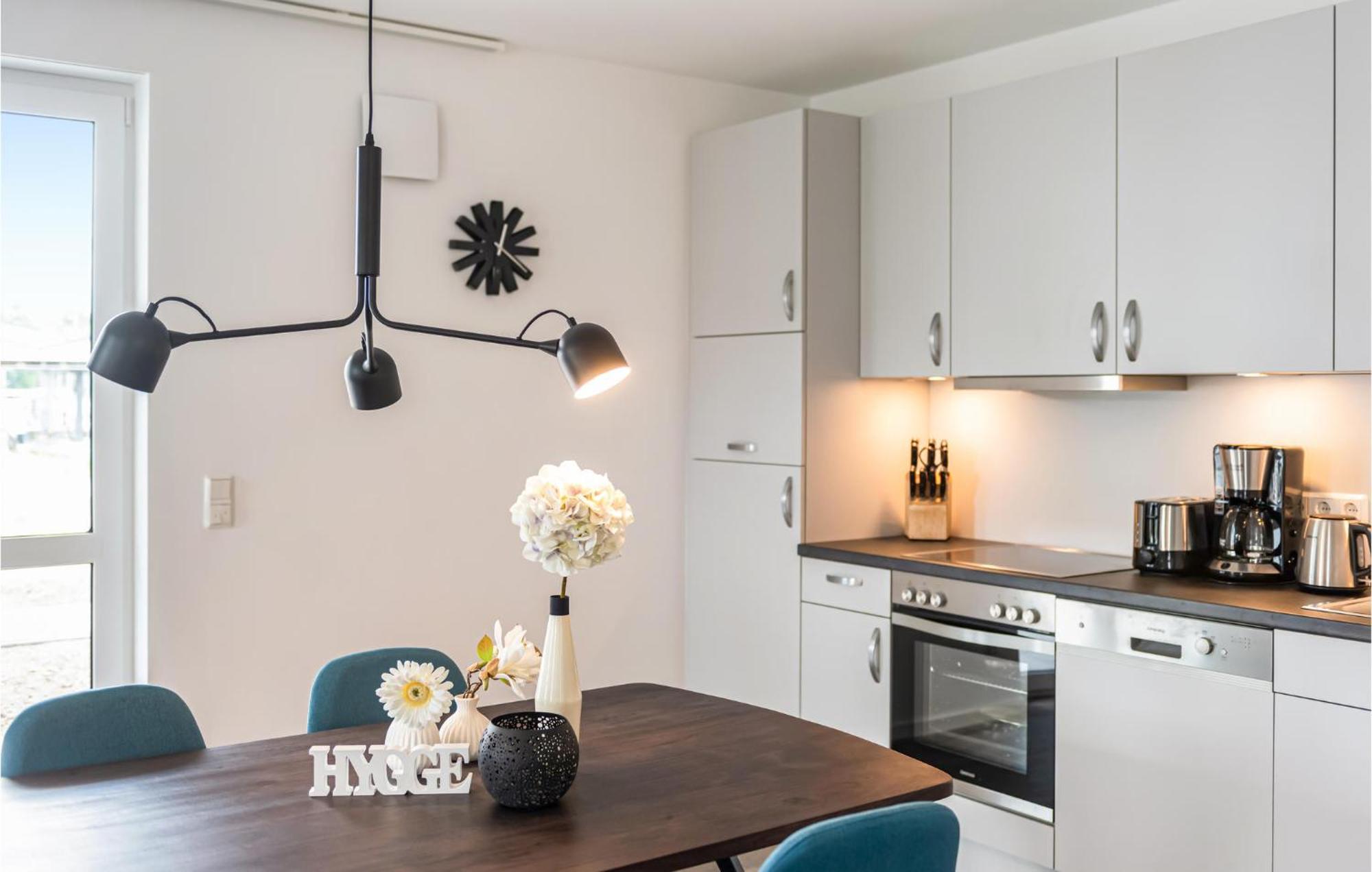 Nice Apartment In Rechlin With House Sea View Exteriör bild